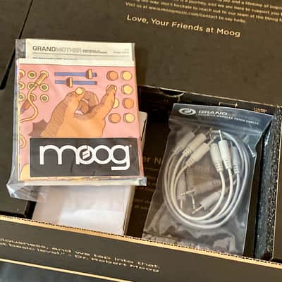 Moog Grandmother 32-Key Semi-Modular Analog Synthesizer (USA) - Black / Multi-Colored Panel image 5