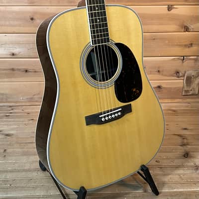 Martin D-35 Acoustic Guitar - Natural image 1
