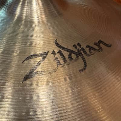 Zildjian 18" A Series Medium Thin Crash Cymbal 2013 - Present - Traditional image 3