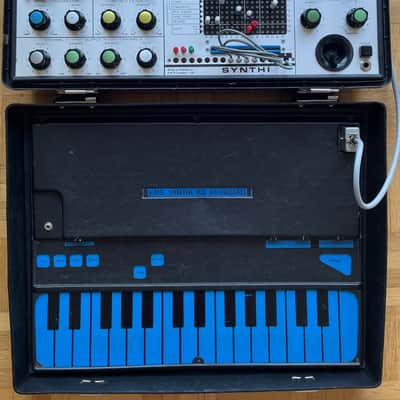 EMS Synthi AKS synthesizer + mods: the modular in a spartanite case legend ! 70s image 1