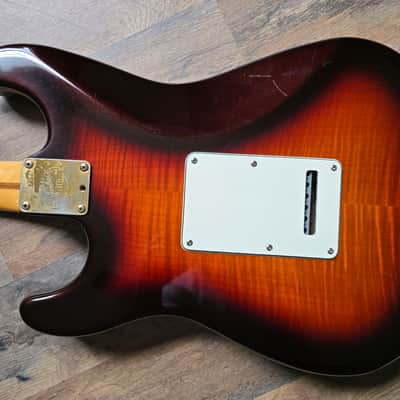 Fender American Limited Edition 50th Anniversary Flame Stratocaster image 14