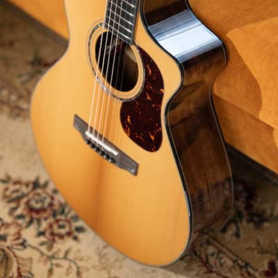 Cort GOLDMC6NAT Gold Series Torrefied Solid Sitka Spruce Top Modern Concert Body 6-String Acoustic-Electric Guitar w/Premium Gig Bag image 6