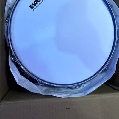 Pearl Snare Drum Dennis Chambers Maple 14"x6.5" (DC1465S/C119) image 2