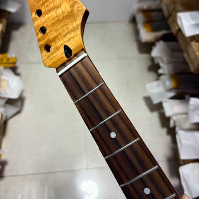 22frets Roasted flame Maple guitar neck Rosewood fingerboard 25.5 inch Bone nut gloss hole：10mm image 1