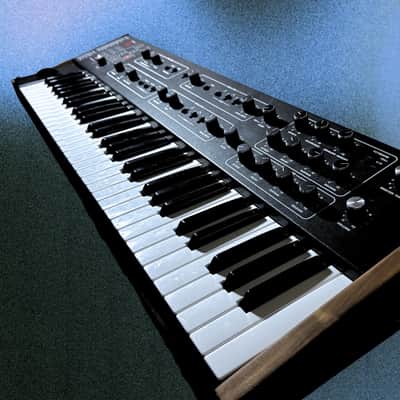 Sequential Prophet 600 GLIGLI Mod 61-Key 6-Voice Polyphonic Synthesizer 1982 - 1985 - Black with Wood Sides image 1