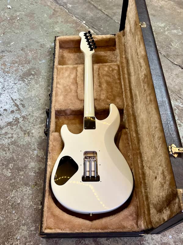 Yamaha SE-700e Super Shredder 1985 - Pearl white original vintage