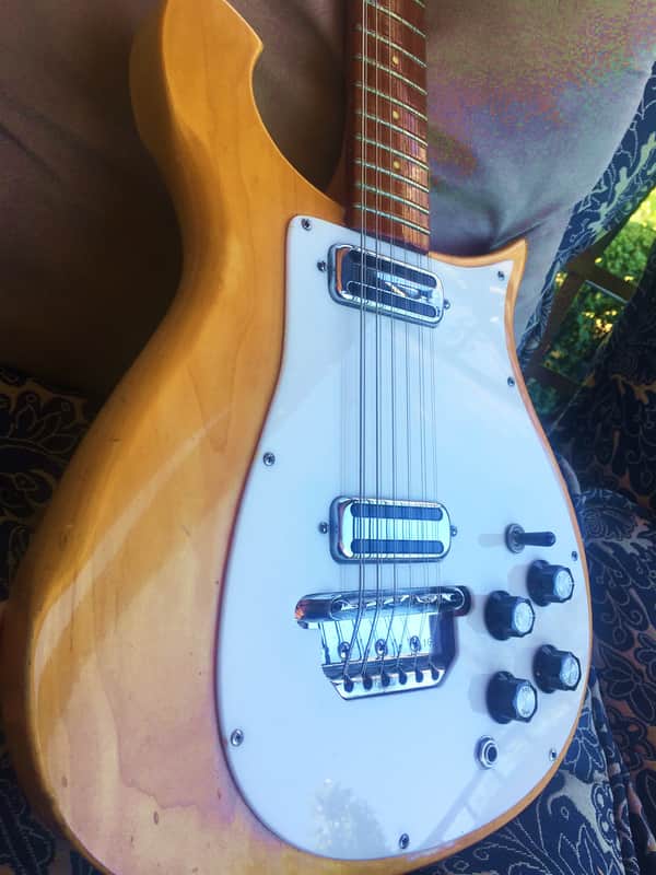 Rickenbacker 450/12 1967 Mapleglo image 1