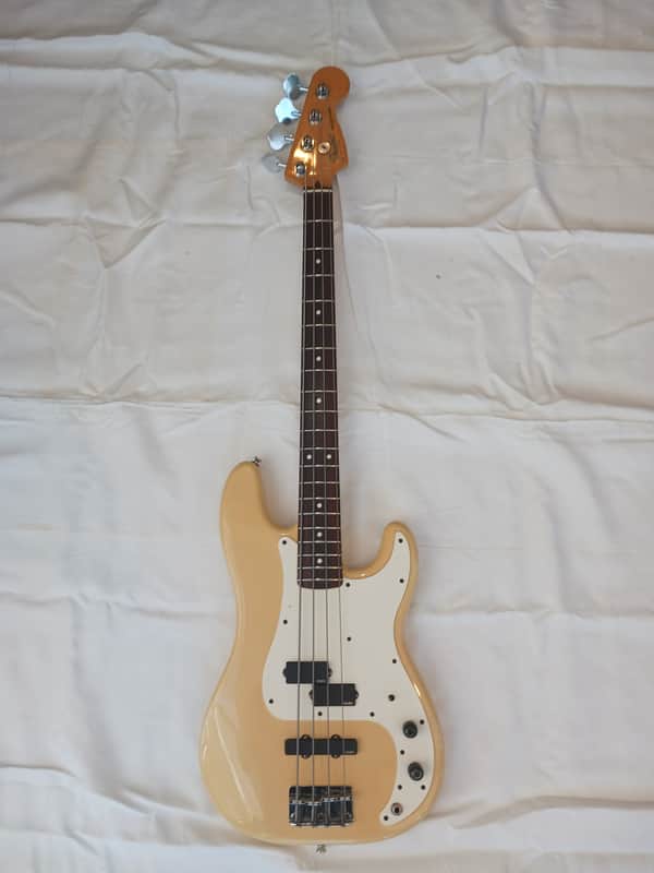 Fender Precision Bass 1983 - Blonde image 1