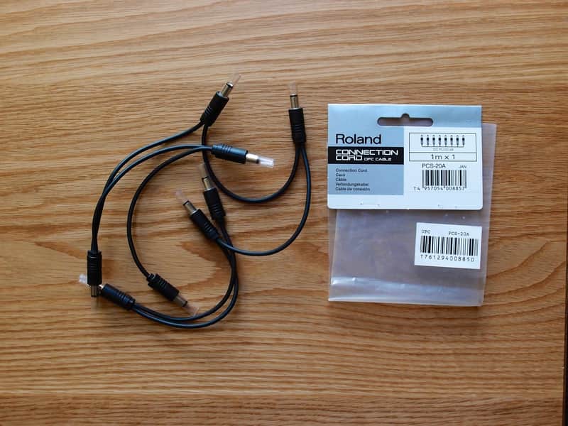 Roland PCS-20A parallel DC connection cord (Boss daisy chain) image 1