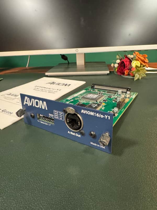 Aviom 16/o-Y1 16-Channel A-Net Output Card 2010s - Black image 1