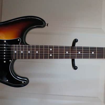 Fender Japan ST-72 Stratocaster Reissue 3 Tone SB Rare Excellent OOP image 1