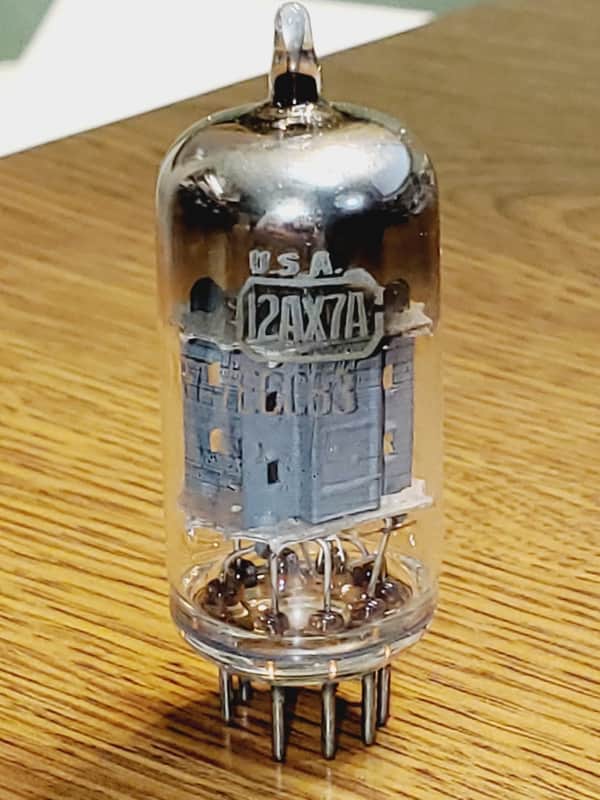 12AX7A/ECC83 RCA MaxiPreamp2/TV7 tested (1) tube lot image 1