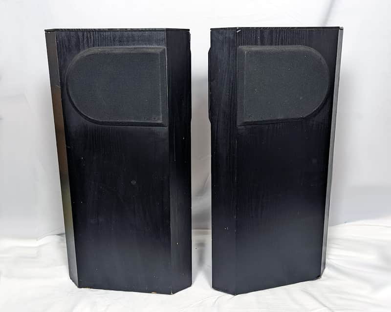 Pair Of Bose 401 Direct Reflecting Floor Standing Speakers image 1