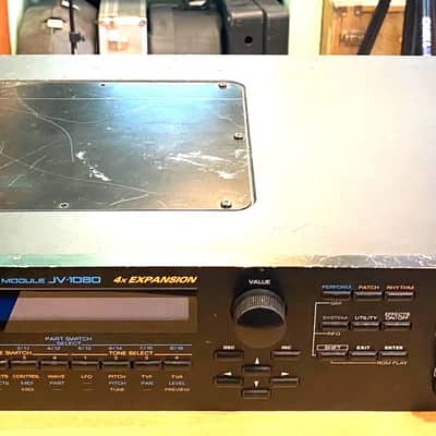 Roland JV-1080 64-Voice Synthesizer Module 1994 - 2001 - Black