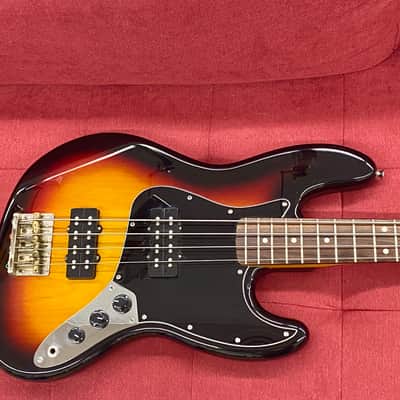 Fender Modern Player Jazz Bass 2013 - 3-Color Sunburst image 10