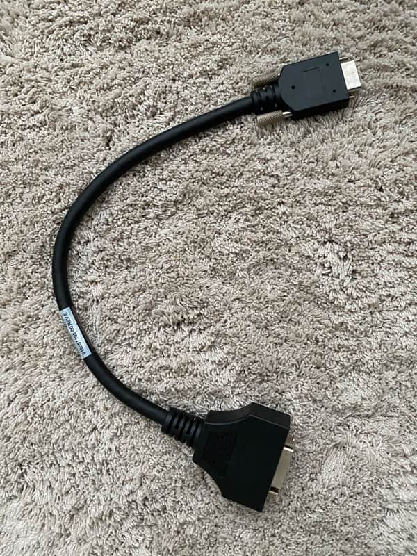 Digilink Adapter 918057105-00 Rev.E DigiLink (female) to MiniDigiLink (male) imagen 1