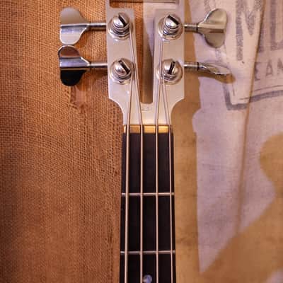 Travis Bean TB-2000 Bass Guitar 1976 - White image 3