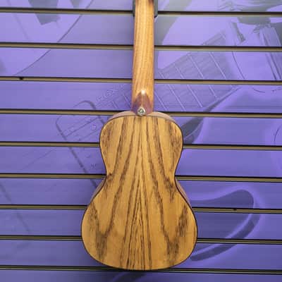 USED Lanikai Model OA-C Oak Concert Size Acoustic Ukulele w/ Gig Bag image 3