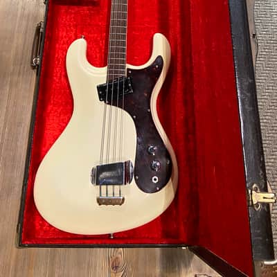 Mosrite Ventures Bass 1964 - Pearl White image 17