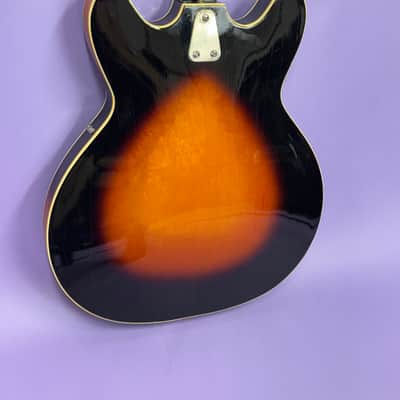 Hagstrom Viking 1967 - Sunburst image 8