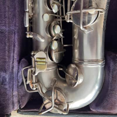 C.G. Conn Transitional Alto Sax 1932-33 Silver image 4