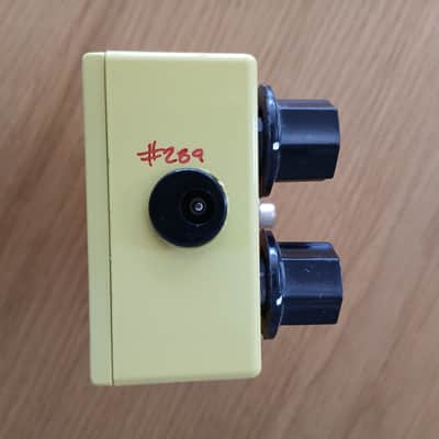 Fredric Effects Unpleasant Companion Fuzz 2010s - Yellow image 3