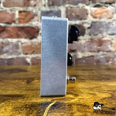 Orator Amplification Rocketeer Fuzz Pedal (*NEW* - Silver) image 4