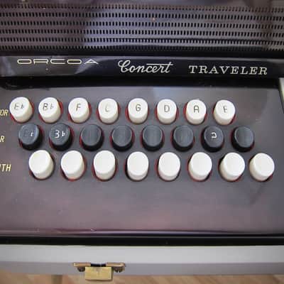 ORCOA by Farfisa Air Organ Model 311 Concert Traveler 24 Chords Made in Italy Circa-1960s-Two Tone Grey image 10