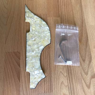 Hofner 500/1 violin bass pickguard cream pearl image 1