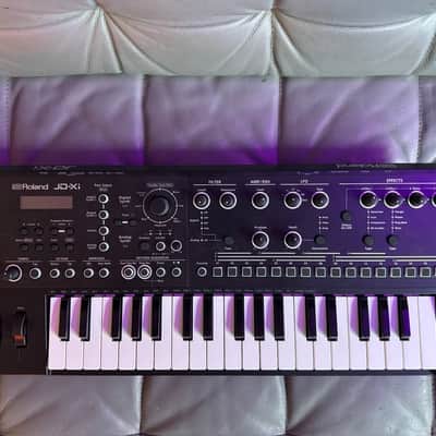 Roland JD-Xi 37-Key Analog/Digital Crossover Synthesizer 2015 - Present - Black