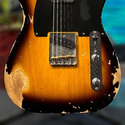 Fender Custom Shop 1952 Telecaster Heavy Relic Big U 2-Tone Sunburst R128105 image 3