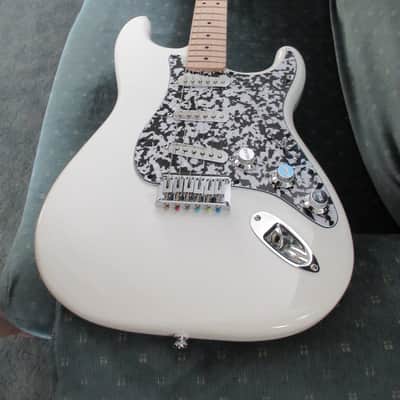 ~Cashified~ Squier by Fender Stratocaster, Optional Bridge Humbucker image 6