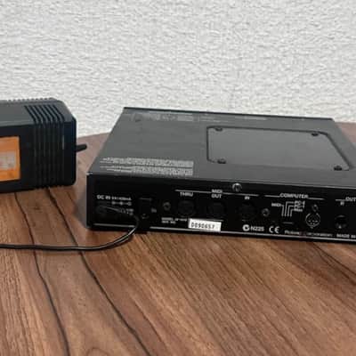 Roland JV-1010 64-Voice Synthesizer Module 1999 - 2003 - Black image 2