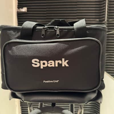 Positive Grid Spark 40 40-Watt 2x4" Modeling Guitar Combo, uLooper, Sparkcontrol foot switch, Spark bag image 1