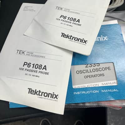 Tektronix 2335 100 MHz Oscilloscope (No Probes) image 14