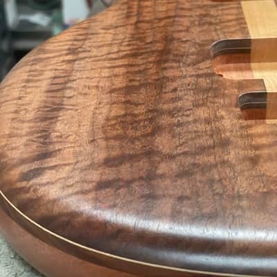 Alembic Crest 4 Medium Scale (32"), Walnut / Ebony / Side Led's *Similar On Order, ETA Oct 2026 image 2