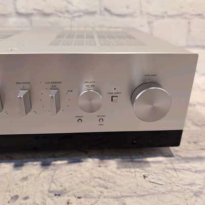 Yamaha R-N800A Stereo Network Audio Receiver - Black image 3