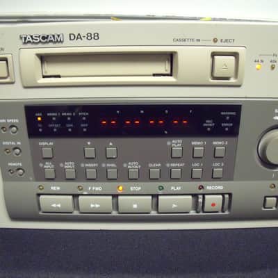 Tascam DA-88 Digital 8 Track Recorder image 2