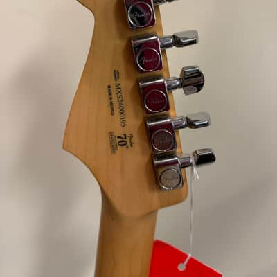 Fender 70th Anniversary Player Stratocaster 2024 image 4
