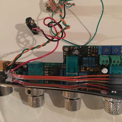 East J -Retro 01 Deluxe Jazz Bass Preamp 2017 Chrome image 4