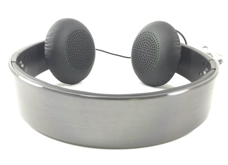 Shure SRH144 Portable Semi-Open Headphones image 2