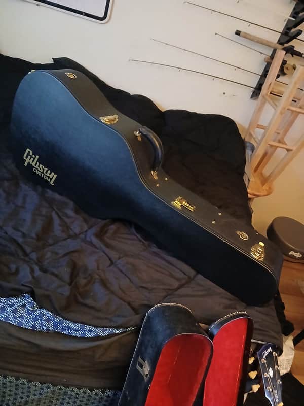 Gibson Custom 2023 - Hard image 1
