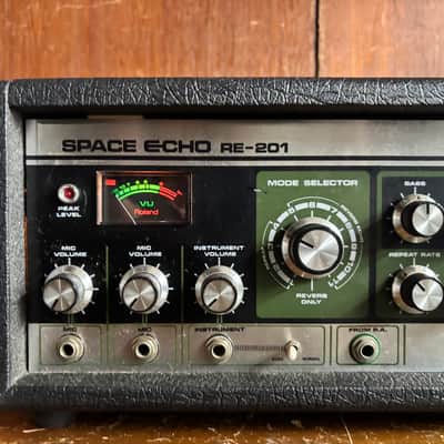 Roland RE-201 Space Echo Vintage Tape-Echo machine image 3