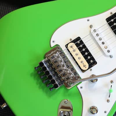 GJ2 Grover Jackson Custom Stratocaster Owned by Fish Electric Guitar Green + OHSC image 4