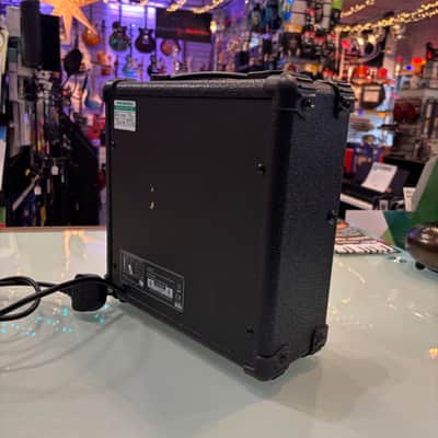 Pre-Loved Gears 4 Music S15B 15 Watt Bass Amplifier image 5