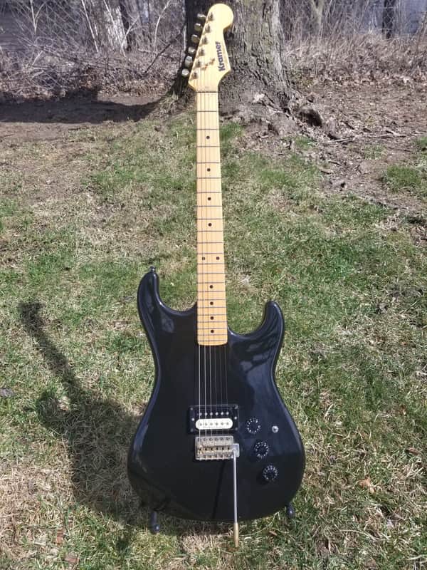 Kramer Pacer Standard Strathead 1981 Black image 1
