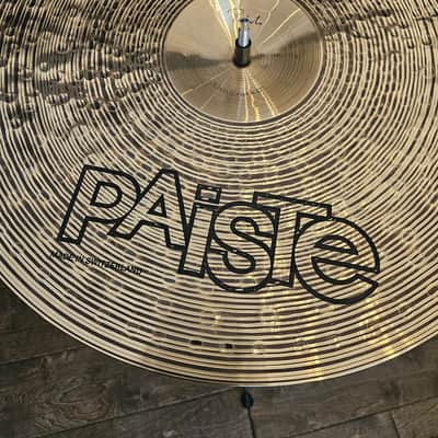 Paiste Signature Traditionals Thin Crash - 17" image 6
