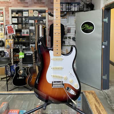 Immagine Fender Classic Player '50s Stratocaster 2018 - Sunburst - 1