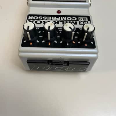 DOD Milk Box Compressor FX84 1990s - White image 6