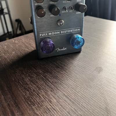 Fender Full Moon Distortion 2018 - Present - Blue image 2
